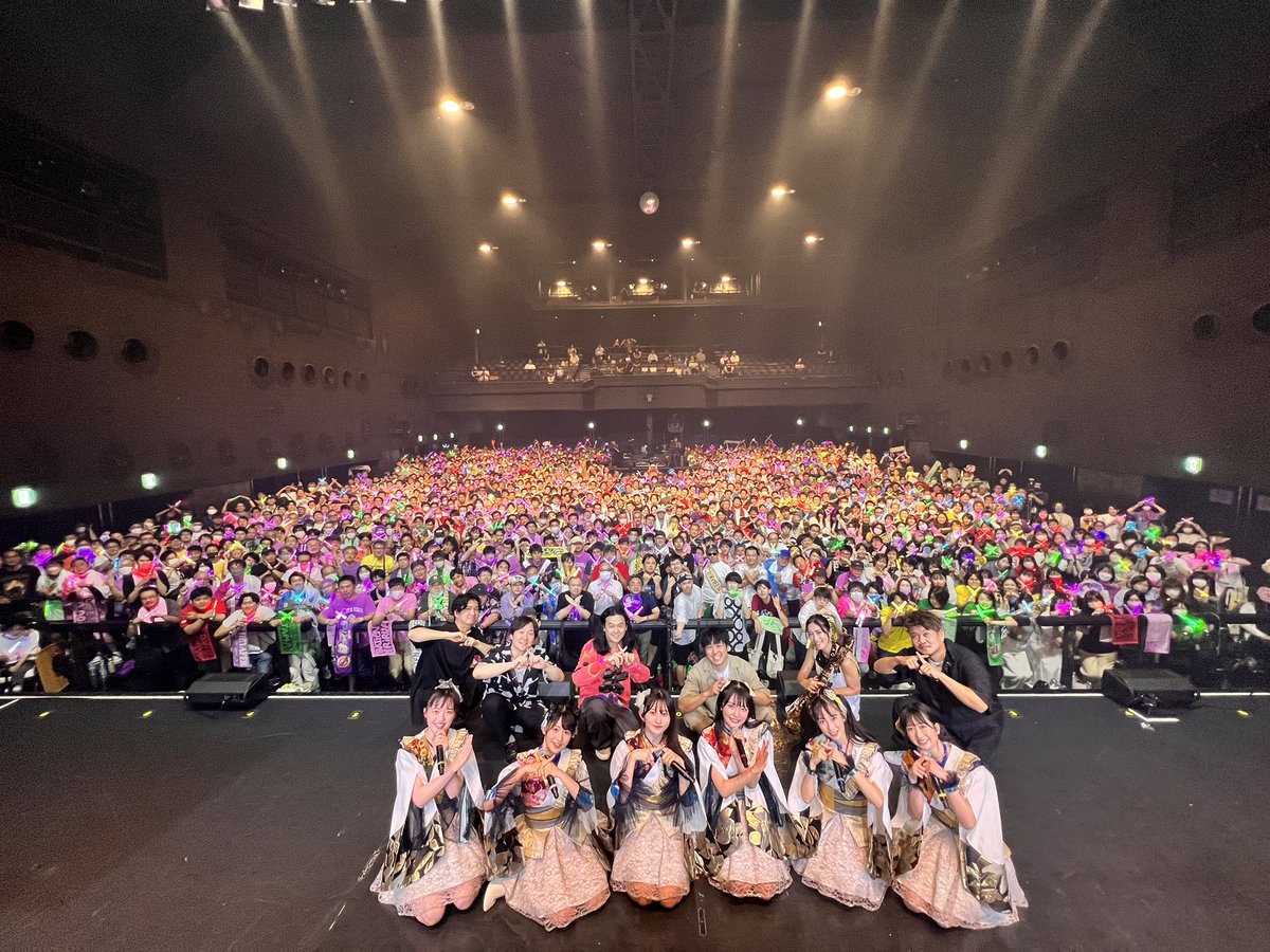 battengirls_jp's tweet photo. BATTEN音楽の日〜隊員と作るリクエストライブ〜

福岡、東京公演ご来場頂き誠にありがとうございます🙇‍♂️

周年、年末など大きなライブでは、演出もあいまっての魅力ですが、今回は純粋に #ばってん少女隊 の音楽の力、実力、魅力を生の音で体感して頂きたかったです🙏
伝わりましたでしょうか？ https://t.co/YbpZzD0iIP