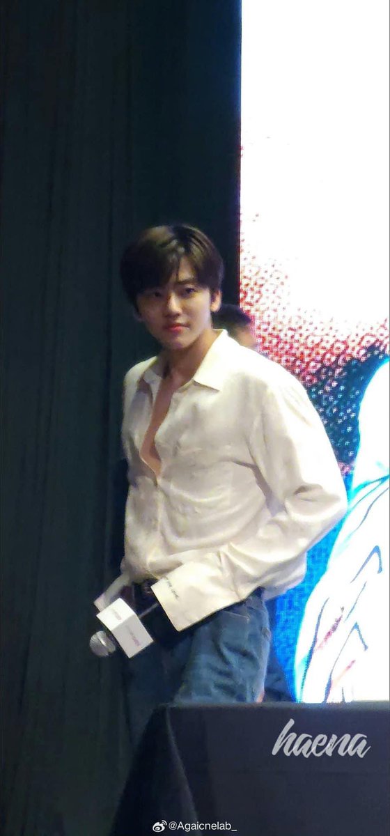 hourlyjaeminn's tweet photo. Omg….he’s so hot

#JAEMIN #재민 https://t.co/WqRv6UxkYl