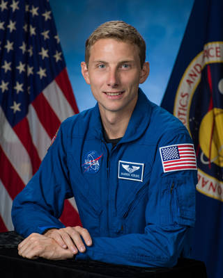 Tune in on Friday at 6:30pm to watch the live stream as cadets from South Australia speak to NASA Astronaut Warren Hoburg as he orbits the Earth on the ISS!

#NASA #Space <a href="/NASA/">NASA</a> <a href="/Astro_Woody/">Woody Hoburg</a> 

airleague.com.au/2023/08/20/air…