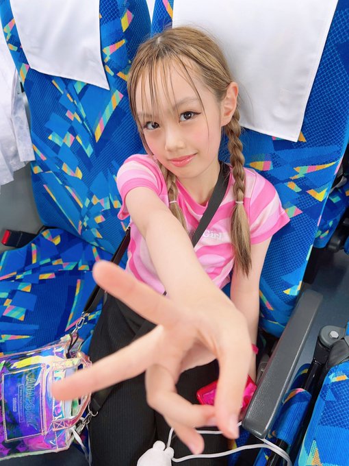 Twitterのコスプレ画像32