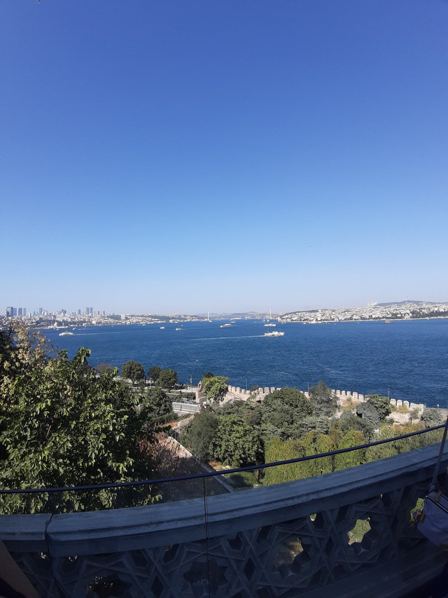 Topkapı sarayında nargile içme fikri  çık aklımdan😂