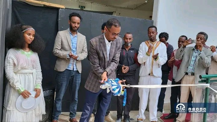 Photography exhibition at Mekelle Martyrs' Monument Museum
---
Photography exhibition on the theme of "Ashenda for Peace, Healing, and Reconstruction" has been officialy launched in collaboration with Tigray Television and Tigray College of Arts. The paintings are open for