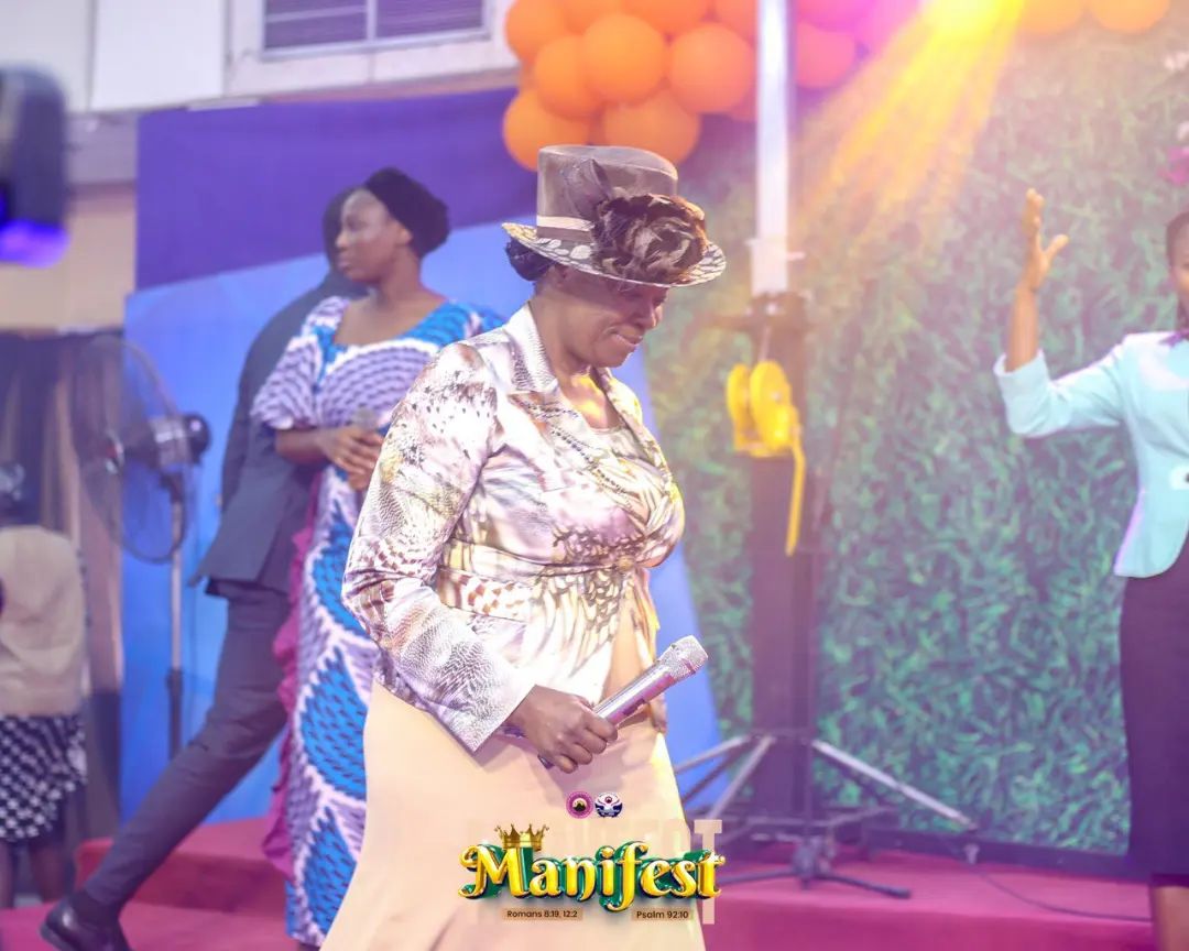 mfmintlhqyouth's tweet photo. The hour we have all anticipated finally came as Mummy G.O. was ushered in gloriously.๐
It's always a time of blessings with lots of learning and much more spiritual food of wisdom to feast on. ๐๐ฅ
#ShadeOlukoya
#Manifest
#DozConference
#DozConference2023 https://t.co/yX6ETXAecN