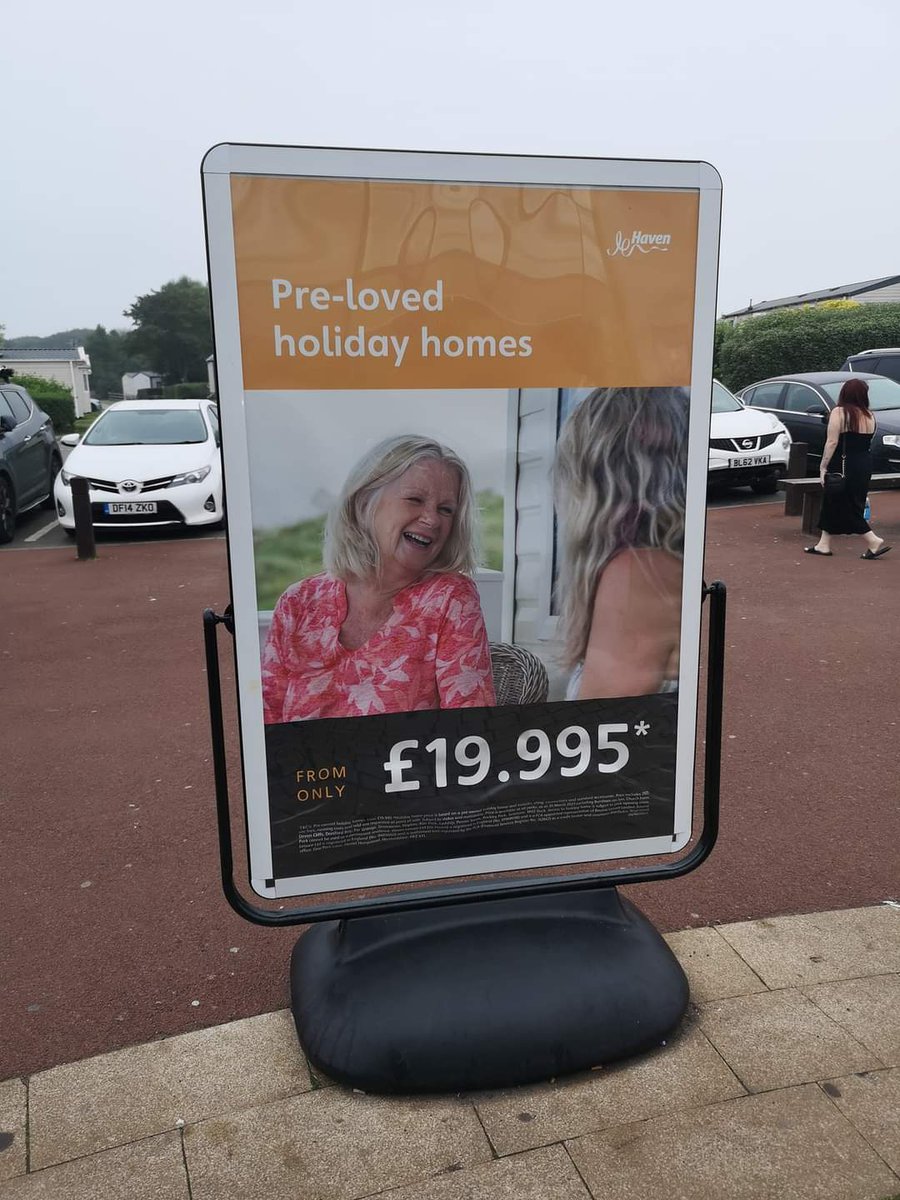 dlofty1's tweet photo. @haven 

Where can I find one of these caravans for £19.95 https://t.co/yE7OTytl3W