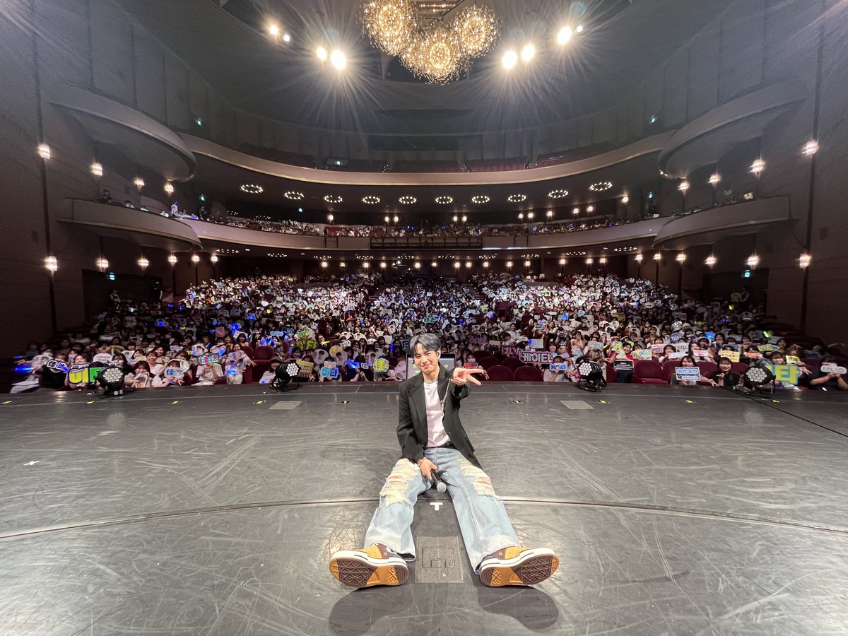 KEITA FIRST FANMEETING IN JAPAN
[WELCOME TO MY ROOM]

💫
2023.08.19~20

#KEITA #케이타
#KEITA_FIRST_FANMEETING_IN_JAPAN