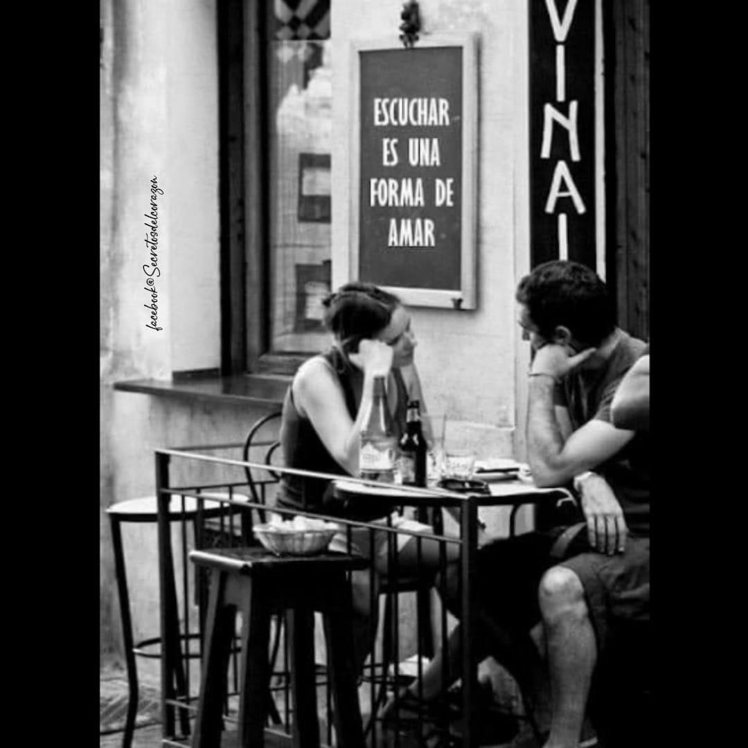 AguayoMaribel's tweet photo. Si queremos cambiar el mundo, tenemos que volver a una época en la que los guerreros se reunían alrededor de un fuego y contaban historias.“
#FelizDomingoATodos
#comunicación #hable https://t.co/jbezarbzZc