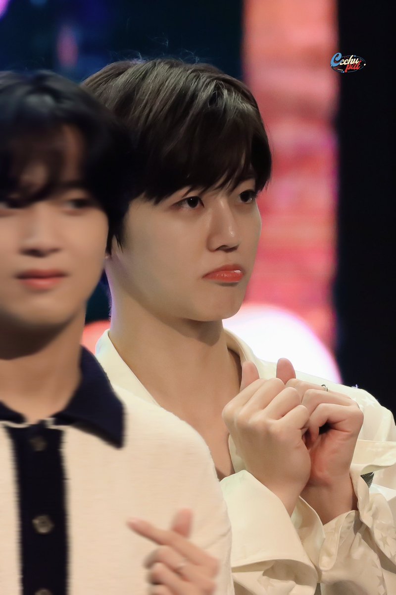 나재민 귀여워…

weibo.com/5384014286/493…