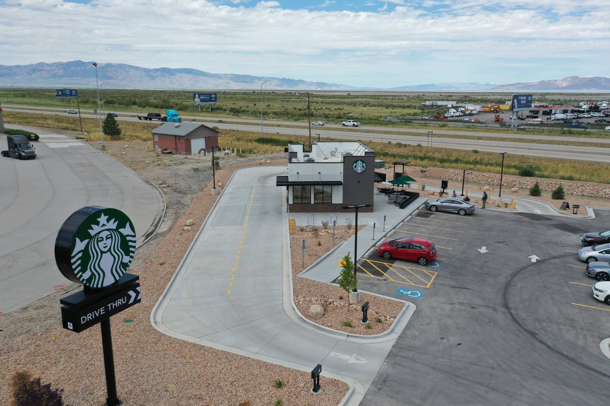 Chris Hatch tweet media