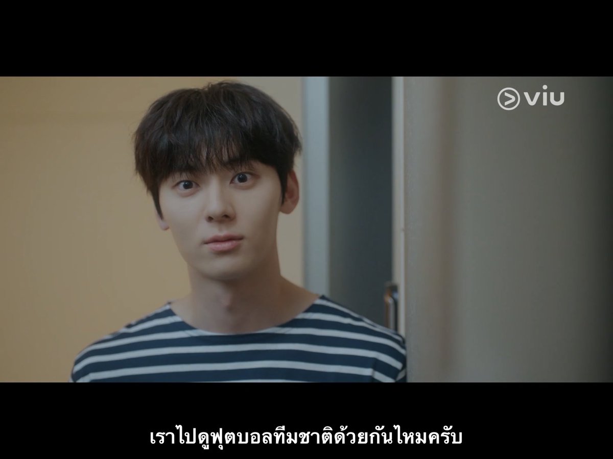 impeoni's tweet photo. ถ้าสาวเชียร์ทีมเดียวกันไอ้ผช.ขี้อายจะมาเวย์นี้ตลอด เอ็นดูวว😂😂
ชวนไปดูบอล ❌
ชวนไปเดท ✅
#Becausethismyfirstlife
#MyLovelyLiar https://t.co/eAqxQxTuio