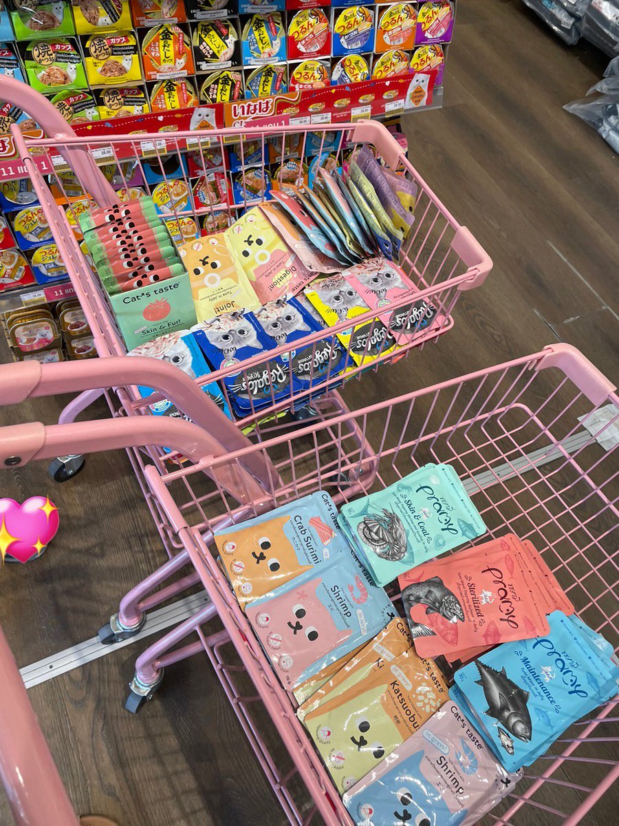 อยากจะแชร์สำหรับใครเป็นทาสหมาแมว
ตอนนี้ใน shopee มันมีโค้ดลด 50% สูงสุด 150 บาท คือเหมาะกับการซื้ออาหารเปียก อย่างเราซื้อ 1โหลทุกวันเลย 117-127บาท ตกอันละประมาณ10-11บาทเอง🥹 ปกติซื้อตามร้านก็ 17-18บาทแล้วว ใครไม่รู้จะซื้อไรซื้ออาหารเปียกนะนุด เพราะอย่างบ้านเราก็วันละ2ซองละ