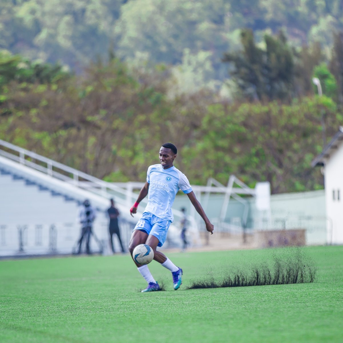 policefcrwanda's tweet photo. 📸 HALF-TIME GALERY
#POLSUN
#RPL
#GERAYOAMAHORO https://t.co/dJoCaPXHqS