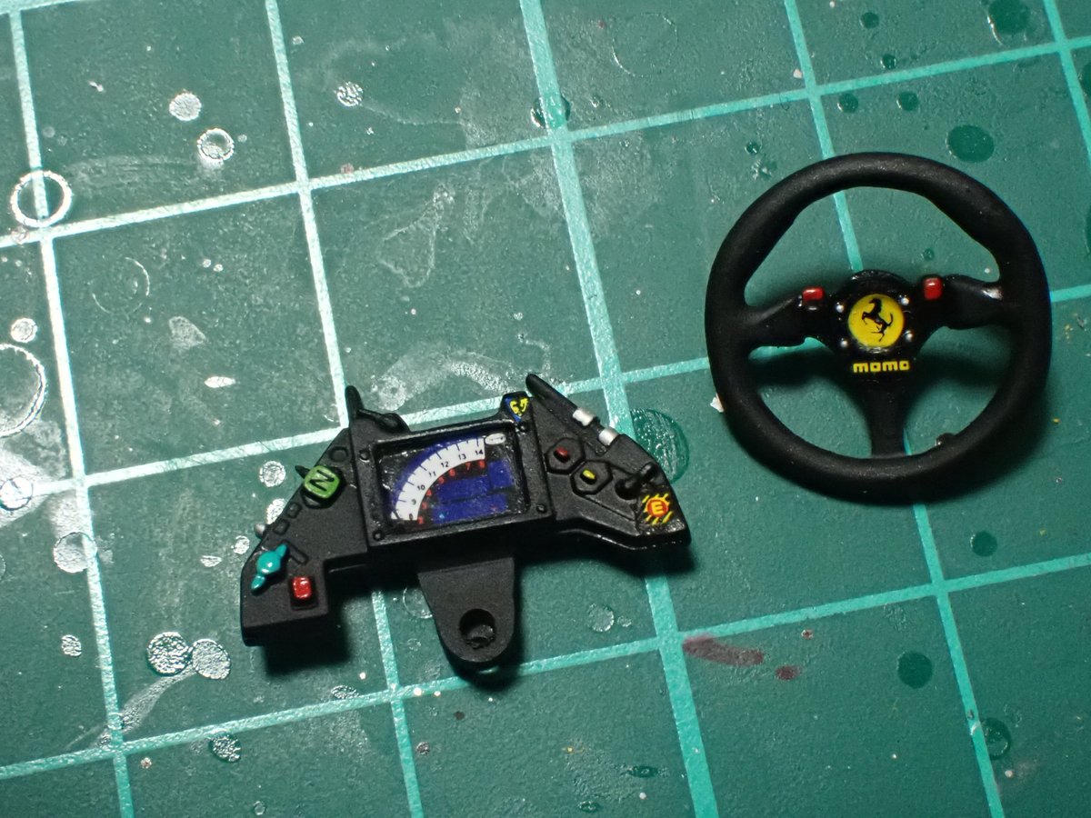 Modeler_Rabbit's tweet photo. #アンリミテッドオートモデルコンペ
1/20 フジミ フェラーリ641/2 メキシコGP仕様🇲🇽
コックピット内の塗装とデカール貼付けしました。各ボタンを塗分け後に、余りデカールでNマーク、Eマークやテレメトリー右上の跳ね馬エンブレムやらを貼付…本当に自己満作業ですな😅
#Ferrari641 https://t.co/ej0vjYZyJK