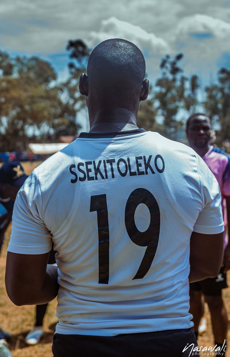 KCSGiants07_12's tweet photo. Ssekitoleko Ronald. Our skipper. Always making those assists. He's generous like that 😁
#KCSGiants #KCSLeague #KyambogoFootballLeague #KyambogoCollegeSchool #DucInAltum
📸:@nasawaIi/@phamephilms https://t.co/8cxYv4J8sg