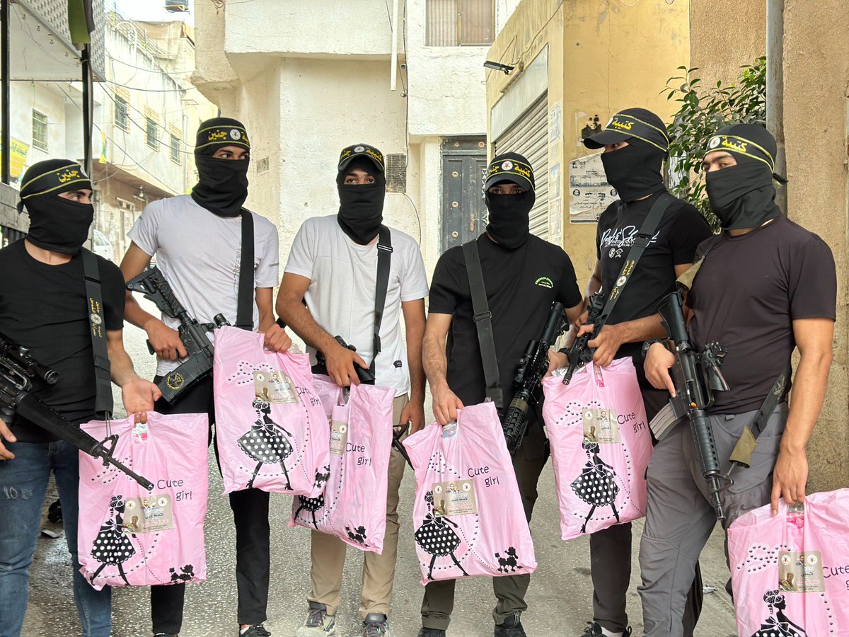 #Jenin gang explains they are in fact cute girls 👇
#jeninunderattack