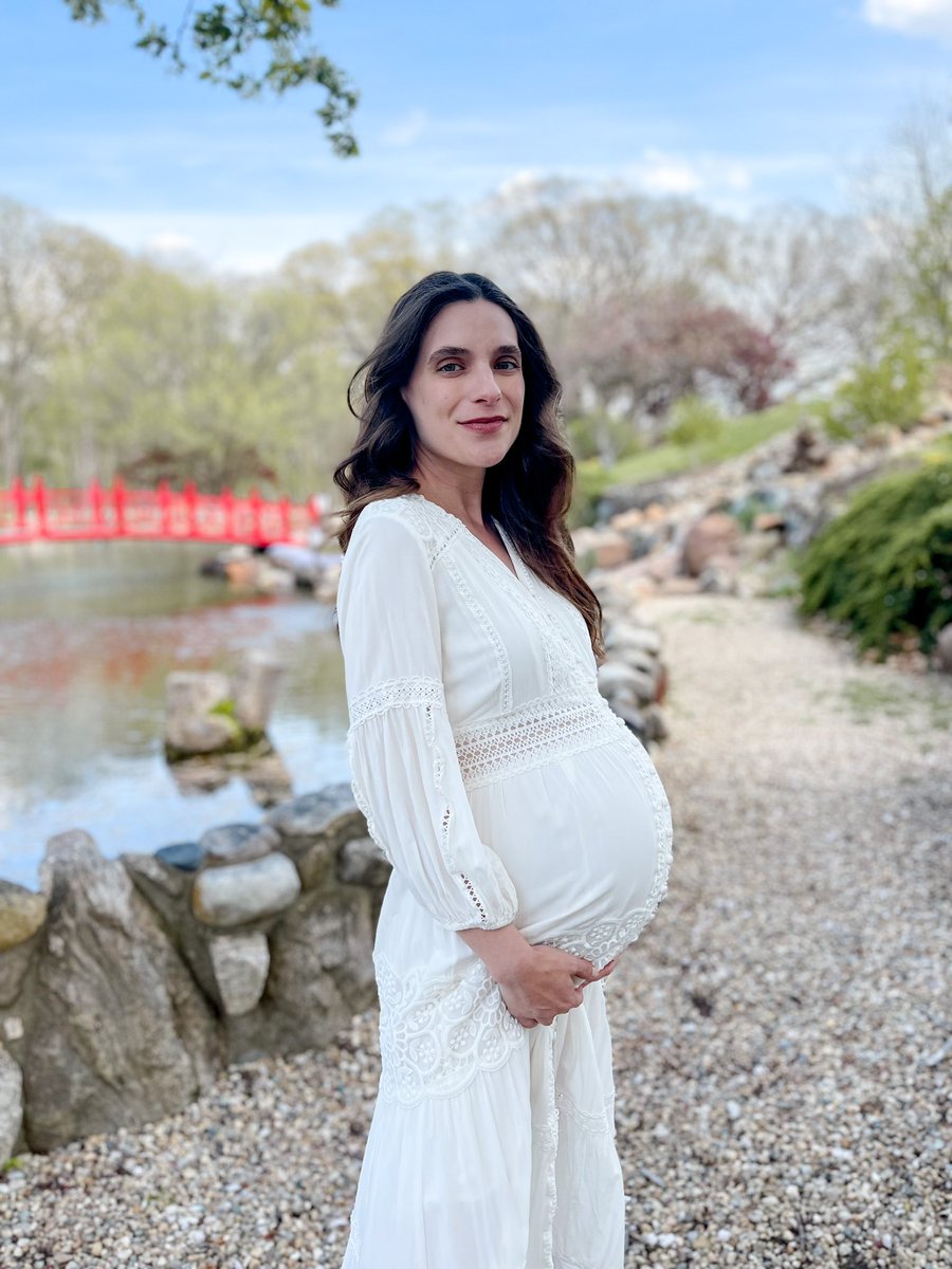 FINALLY editing my maternity photos! My water broke at 5am 💦 the morning after this photo was taken &amp; it’s been crazy ever since! 😂