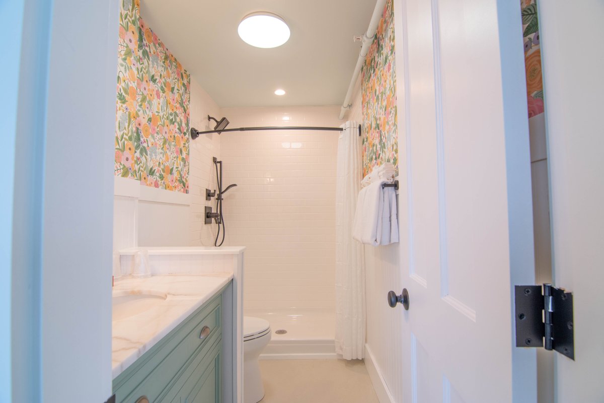 LafayetteHotels's tweet photo. A sneak peek into what's to come – the Ocean House renovations are almost finished, and it's nothing short of spectacular! ✨💙
#lafayettehotels #maine #newhampshire #vacation #summervacation #stayinmaine #mainehospitality https://t.co/B2OIrK22Kc