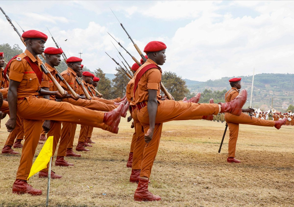 🎉✨ Standing out in style!

Uganda Prisons Service showcased an exceptional parade that left a mark at the International Youth Day celebration 2023 in Kabale District. 

Kudos to our officers for shining bright!

#InternationalYouthDay2023