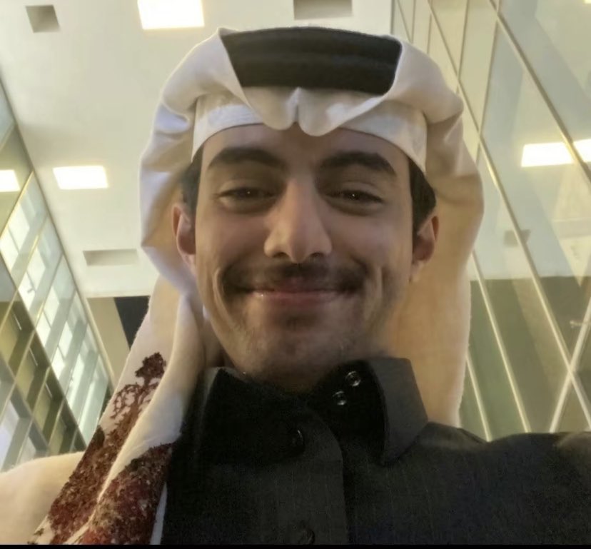 نـونا . tweet media