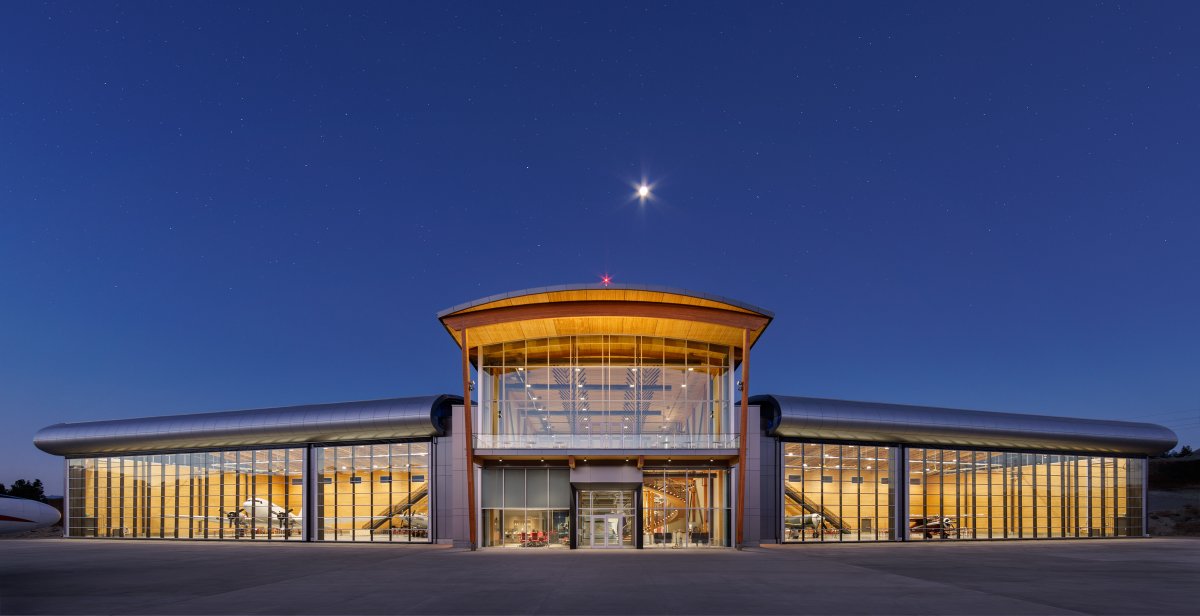 Meteor Lighting tweet media