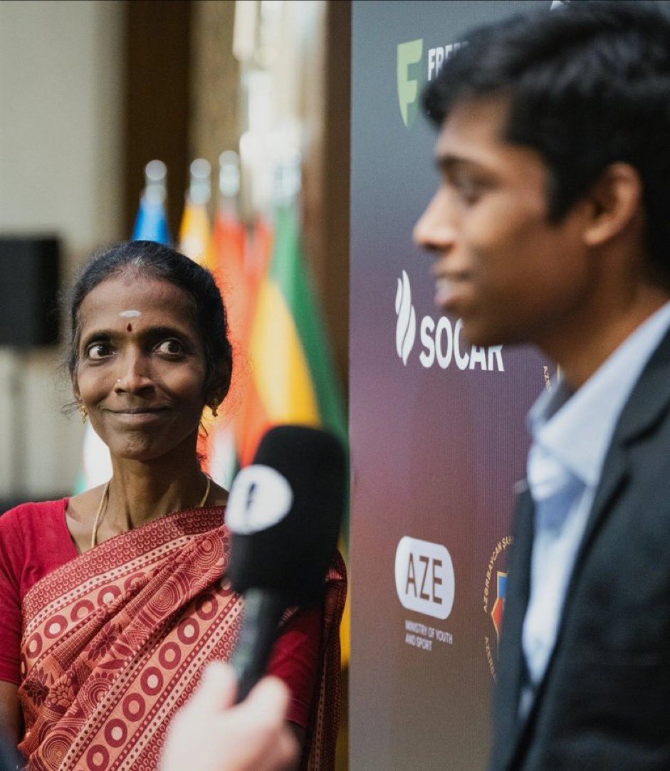 divya_gandotra's tweet photo. R Praggnanandhaa becomes the second Indian, after Viswanathan Anand, to reach the Chess World Cup semifinals. The joy on his mother's face is just ❤️🥹 https://t.co/fyU4ieQYsz