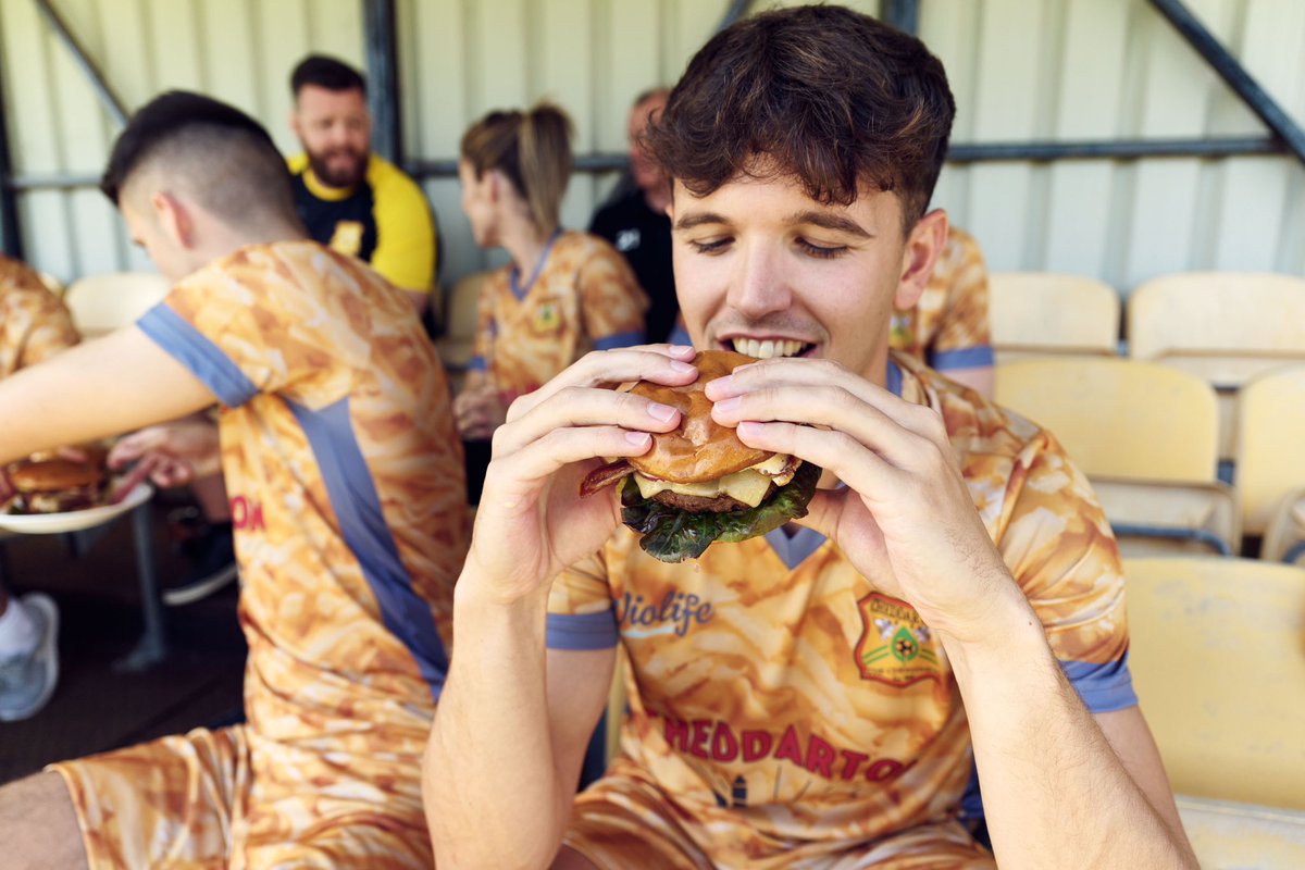 TheKitmanUK's tweet photo. 📰 Non League #kitnews as @CheddarFC1892 have unveiled their new 2023-24 ‘Cheese’ home kit! 🧀 👕

📸 https://t.co/rLBpD6fPVt

#TheKitman 👕

#CheddarAFC #CheeseKit #Violife #Cheddarton https://t.co/YHnt0AmCFK