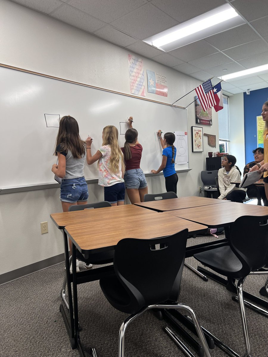 Love seeing Kagan in action with our <a href="/LeanderTigers/">Leander MS</a> algebra students!!