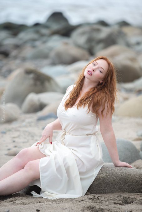 See the plan was to jump in the ocean for some beautiful wet dress photos, then I realized how cold it<a href="/tag/patreon"class="tags"><span>#patreon</span></a>