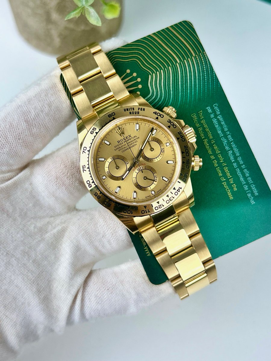 GmgWatches's tweet photo. 𝐑𝐨𝐥𝐞𝐱 𝐃𝐚𝐲𝐭𝐨𝐧𝐚 𝟏𝟏𝟔𝟓𝟎𝟖! 💛

Rolex Daytona 116508 Yellow Gold Champagne Index Dial 2022.

PRICE: £45,995! ✅ https://t.co/8y508mxZBb