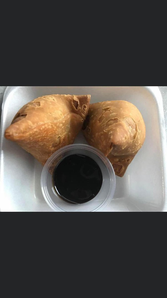 HTeaoNac's tweet photo. Need a quick lunch break? 

Come stop by an try some yummy Indian food…👀

Shali's Indian Kitchen on Wheels will be here @HTeaoNac starting at 11am today‼️ 

Menu :
Chicken tikka masala 
Chicken curry 
Shrimp curry 
Beef kheema 
Pork vindaloo
And much more…😊 https://t.co/h7DRn0C7Uk