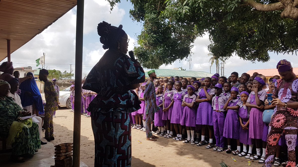 EdwardCompany's tweet photo. These children were elated about how little daily savings can make a big difference at the end of every year. https://t.co/QLoKLnI9St