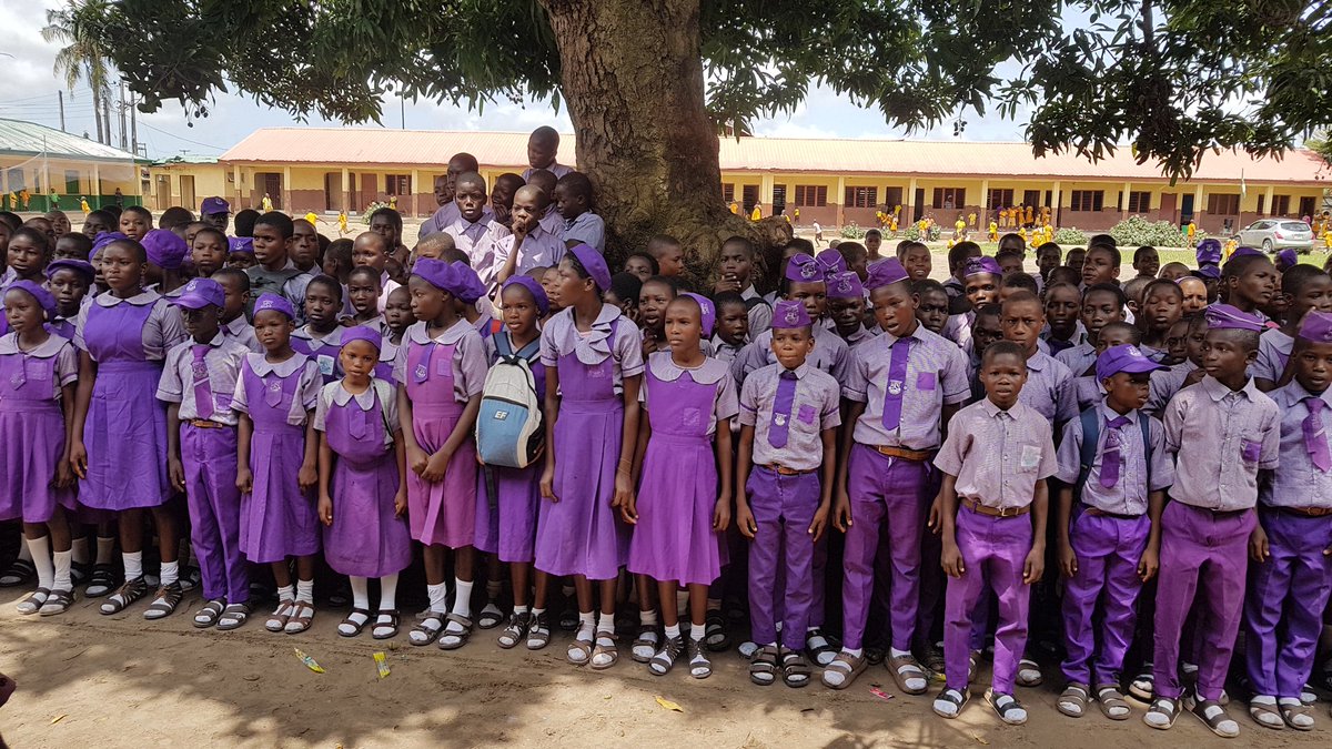 EdwardCompany's tweet photo. These children were elated about how little daily savings can make a big difference at the end of every year. https://t.co/QLoKLnI9St