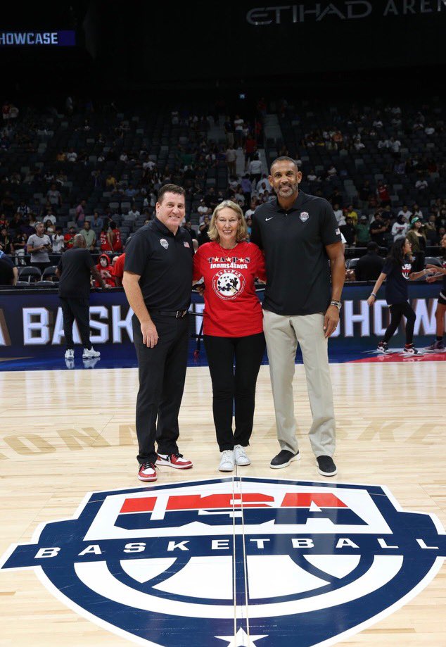 Thanks to @usabasketball for inviting @TAPSorg to the games in Las Vegas, Malaga, and now in Abu Dhabi! So exciting to see @Bonnie_at_TAPS with Jim Tooley, CEO of USAB and @realgranthill33, Managing Director of USAB Men’s National Team on the court in the UAE 🇦🇪🏀🇺🇸