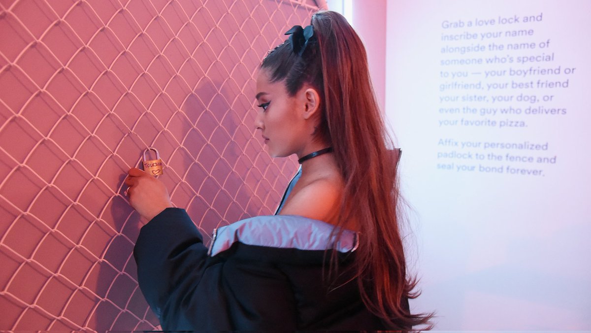 ListenSpotifyRP's tweet photo. ยฉ #RPSpotify โบ Sweetener โบ Experience โ๏ธ
We believe God is a Woman! More pics of ๐ฉ๐ฒ๐ป๐๐ ๐ฆ๐๐ฒ๐ป๐๐ผ๐ป (@overthinkingirI) in her very own Sweetener Experience yesterday. https://t.co/AImS7BKRU8