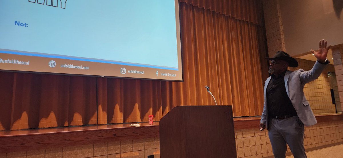 Dr. Devin D. Embray tweet media