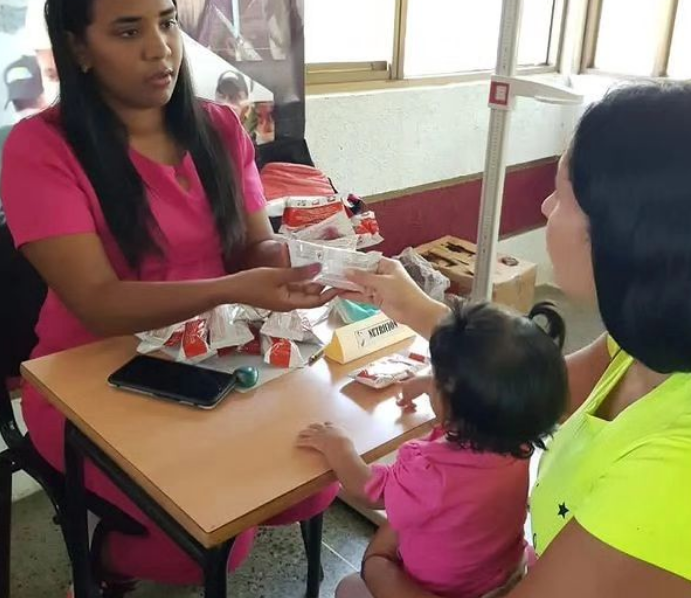 MinSaludVE's tweet photo. #EnFotos📸| En las instalaciones del Consejo Legislativo del Estado Bolivariano de Guárico se llevó a cabo la II Jornada de Atención a los Líderes Religiosos
#JuntosPorCadaLatido
#VamosConLasBricoMiles
@NicolasMaduro
@MagaGutierrezV https://t.co/T092Aw9gKq
