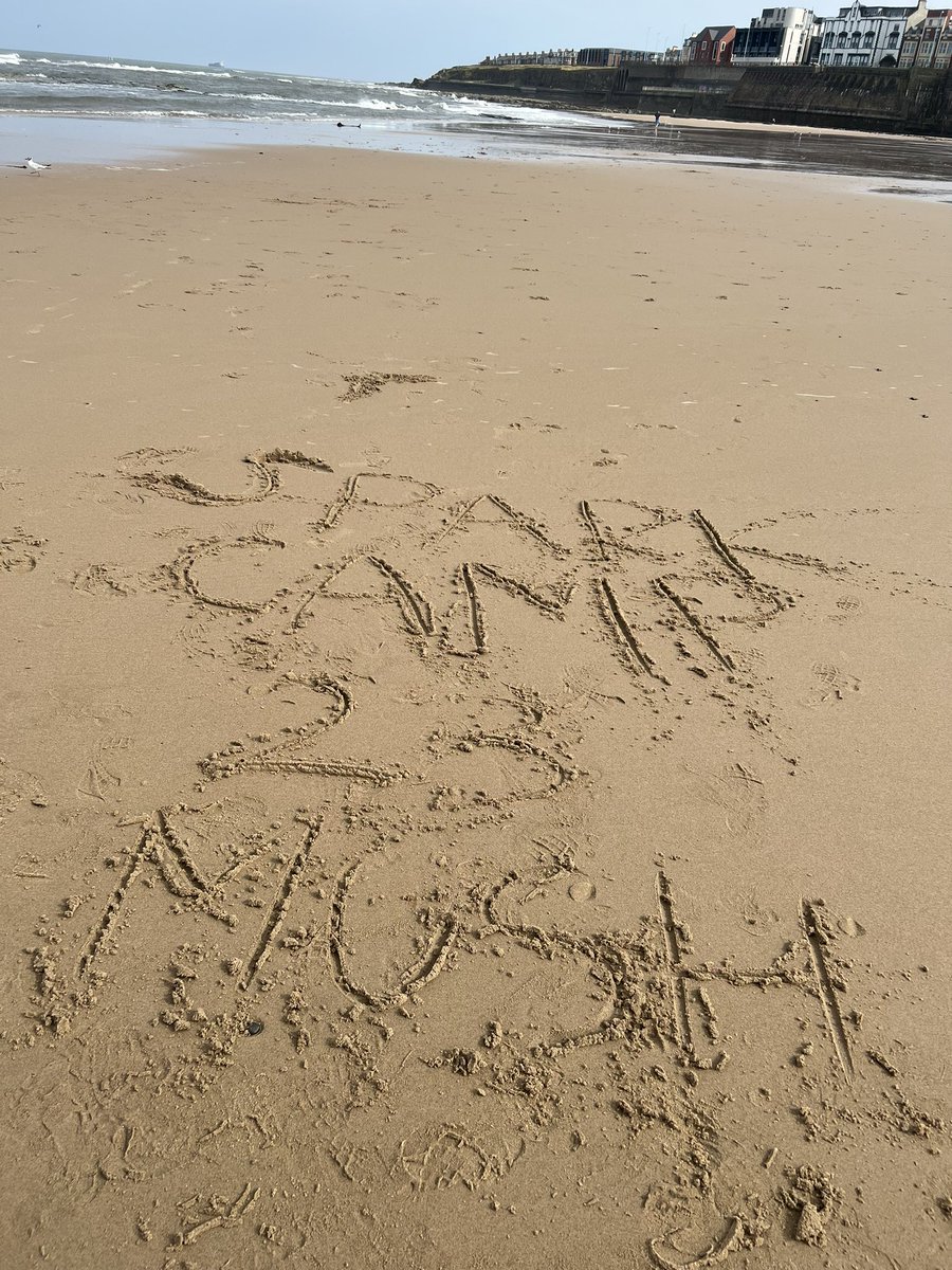 MichelleLBuchan's tweet photo. Wow! 2 weeks of summer camps, with often 16-17 hour days… but what a great experience 😍 This is the third year of @Spark_Camps &amp; the opportunities &amp; experiences we are providing for vulnerable children just keeps getting better! Proud &amp; absolutely shattered! 💡👊🏼 @Bradford_YJS https://t.co/6bsg4xrAJA