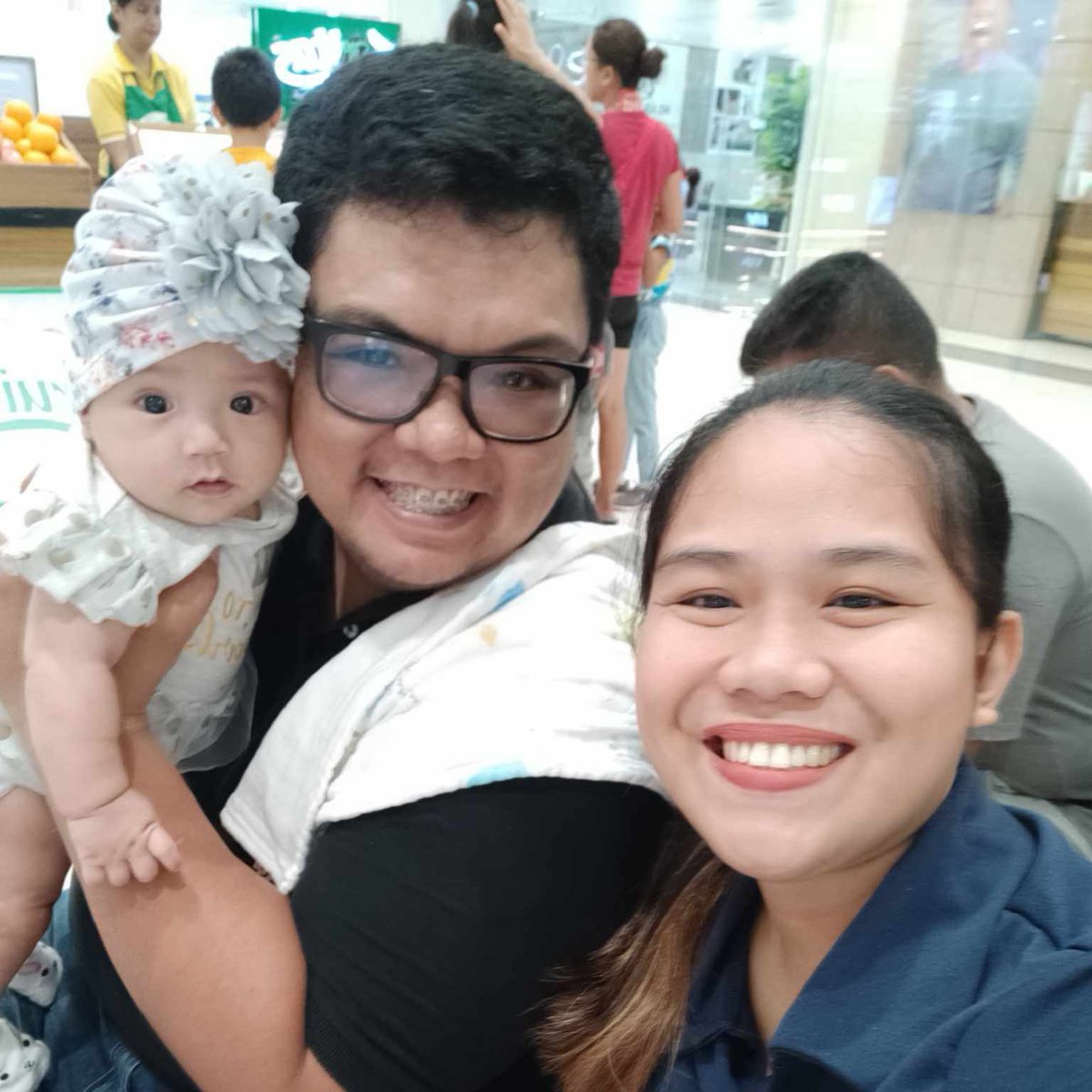 sirhapbagsit's tweet photo. #NewProfilePic https://t.co/IqA657smtA