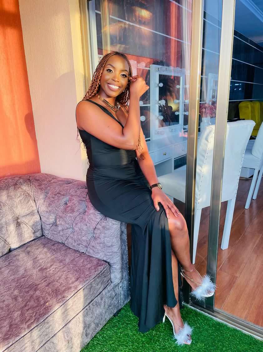 gikonyo_grace's tweet photo. Headed to the #DigitallyFitAwards2023 to bag an  award as part of the Person of the Year- PR personality of the year category. https://t.co/f2ciwvlerb
