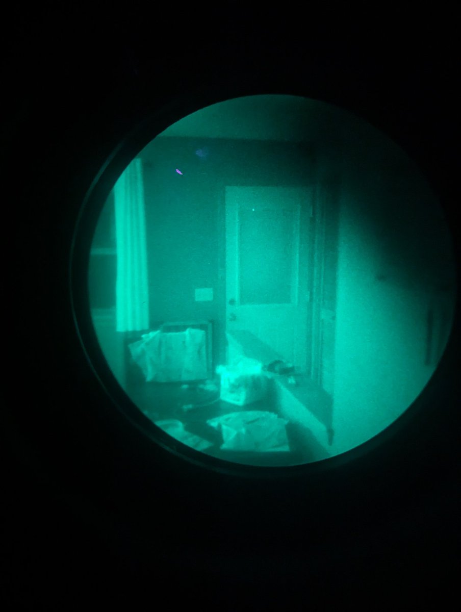 We're doing cool things to the old PVS5. Did you know they are autogated? Don't mind the damaged tube 😬.