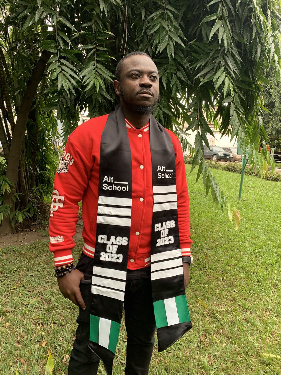 TweetNaijaBlog's tweet image. Proud of what i have achieved with @altschoolafrica this past 12-months. 

Big congratulations to me and all the graduating #ProductNinjas.

@hackSultan @falzthebahdguy 

#AltGrads23 #AltGrads2023 #ClassOf2023.