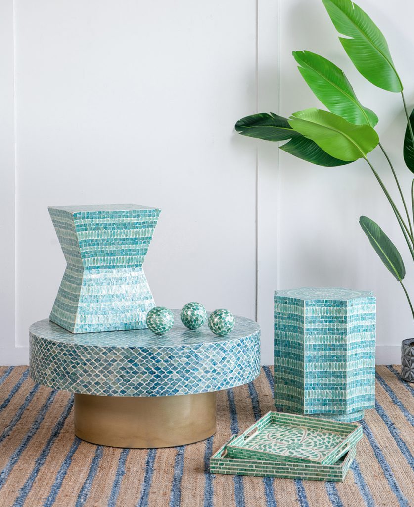 evergreendecor's tweet photo. The angular build of this square pedestal stool features an exquisite linear design and Capiz inlay, a beautiful addition to a foyer or living room. Wider at the base and at the top, the accent piece achieves a balance thats attractive and useful. https://t.co/NFoJVKMUKN