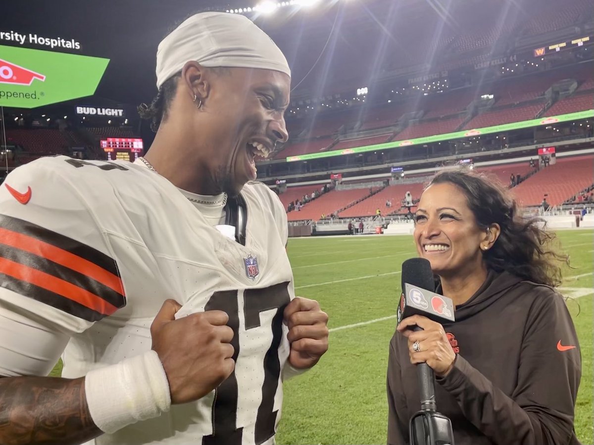 Last week, Dorian Thompson-Robinson blew me away w his poise and the speed w which he got the ball out. This week? It was how he consoled RB John Kelly after his fumble killed a brilliant march down field. Can’t remember ever seeing a 3rd string rookie QB do that. #Browns