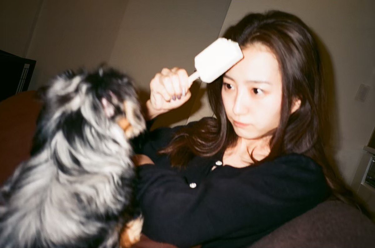RihoTakada's tweet photo. 24歳　今よりオトナじゃん https://t.co/FsgC0apMd2