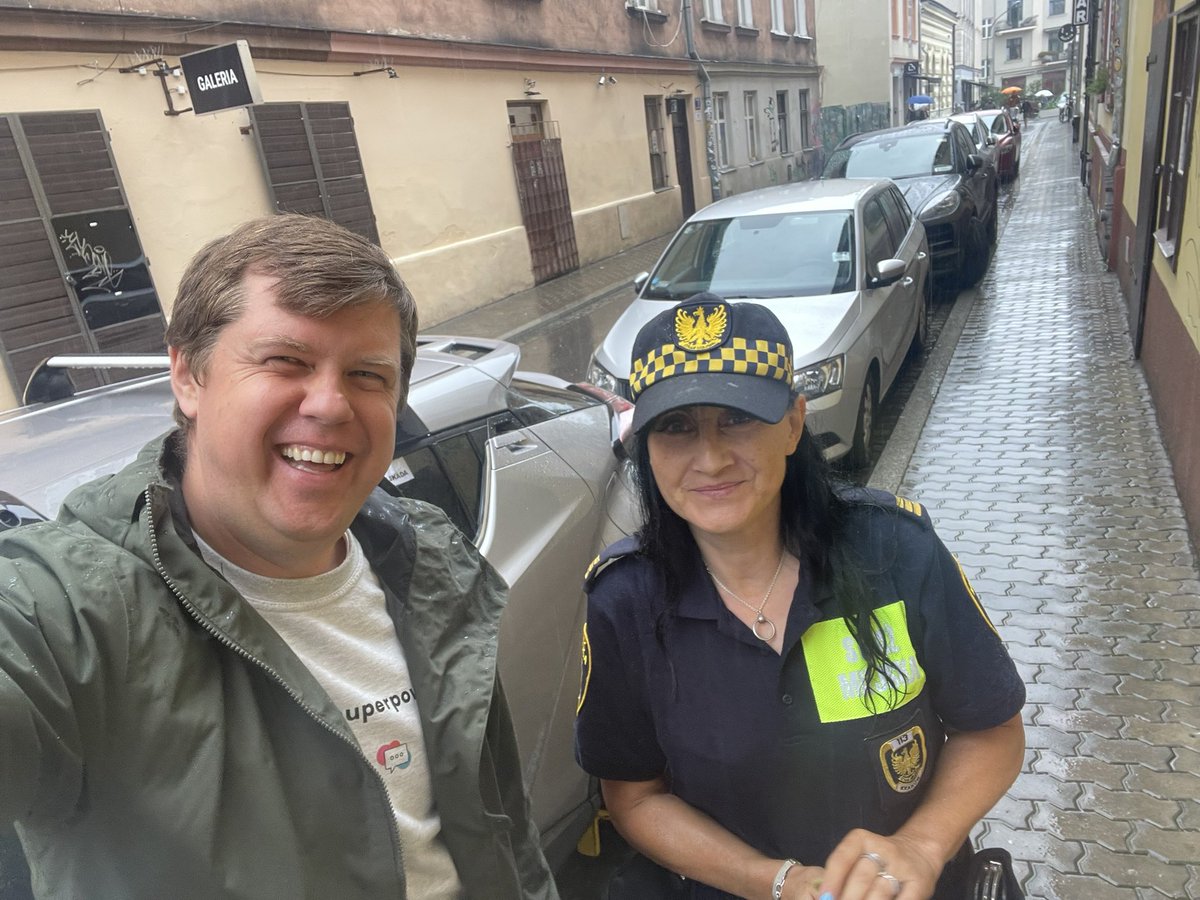 Navigated down the wrong road, thanks to tech guidance! 🚗 While AI and technology greatly assist, today reminded me they're not foolproof. 🚔 Remember, regardless of tech advancements, ultimate decision-making rests with us. After all, we bear the consequences, not our tools.