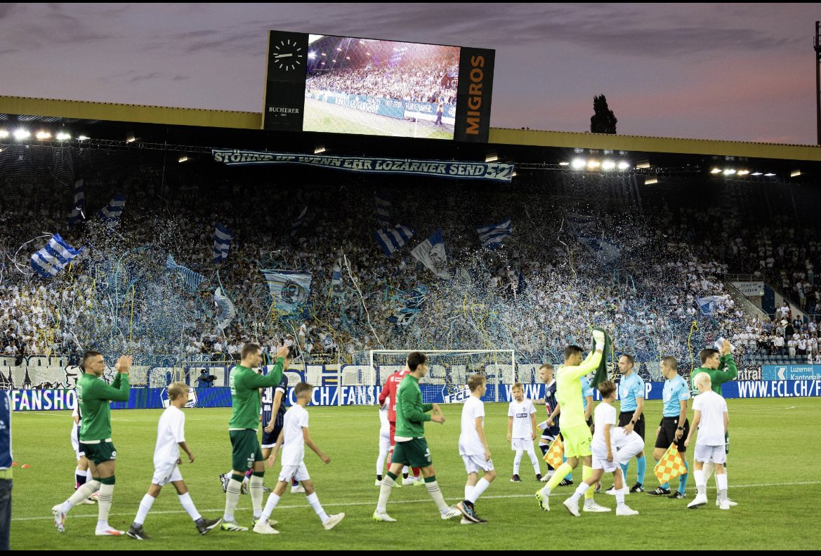 joe_newell93's tweet image. Special night for the Hibs 💚