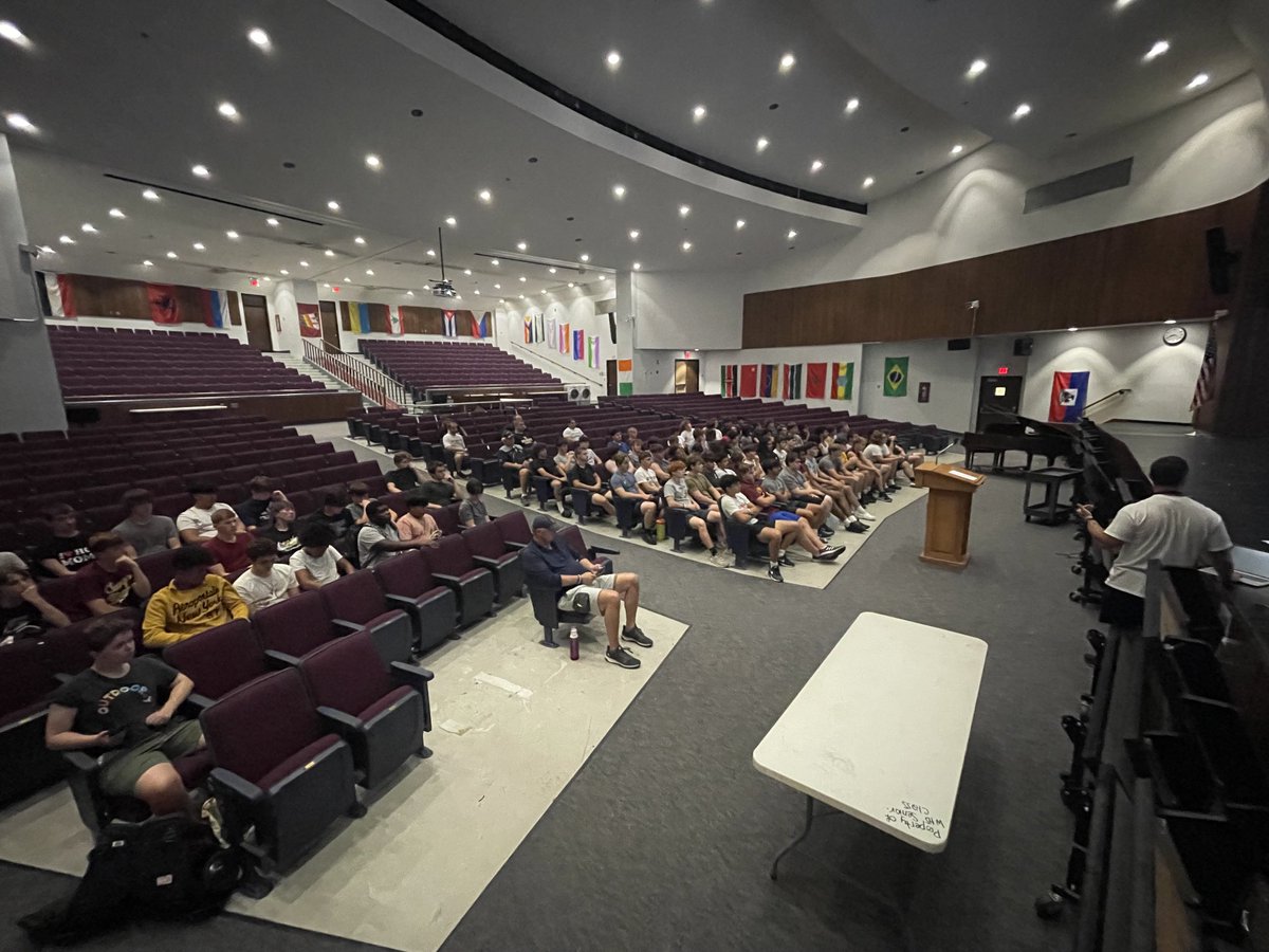 Fall day 1 has begun !!!   Let’s have a Year Cats !!