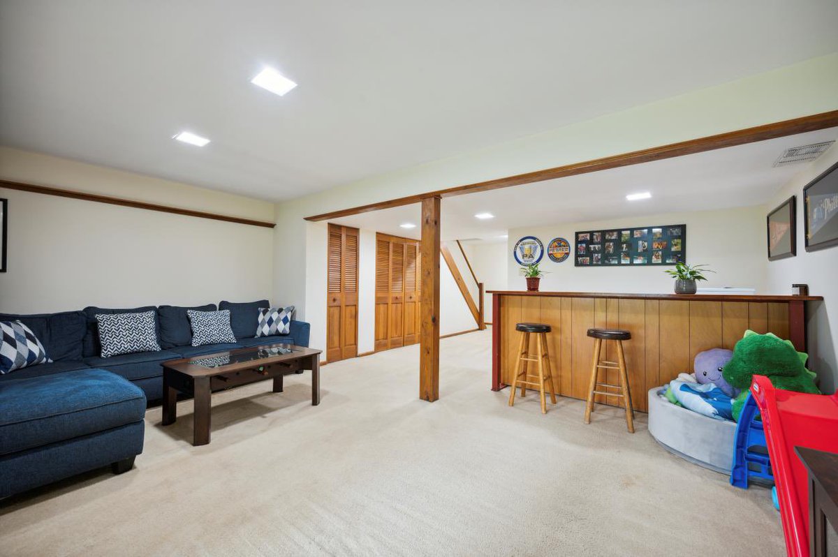 ImBrettKaz's tweet photo. JUST LISTED UNDER $400K 🏡

373 Indian Crest Way, Harleysville, PA

OPEN HOUSE:
Sunday, August 20th (3PM-5PM) https://t.co/998ClS6kuQ