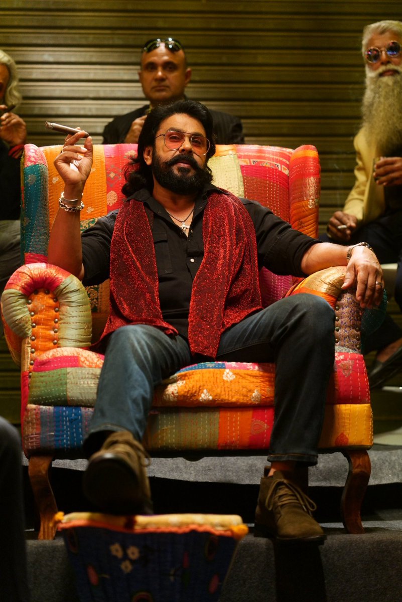VRFridayMatinee's tweet photo. #Bandra doubtful for September.

A song shoot pending https://t.co/YzEIneLNJW