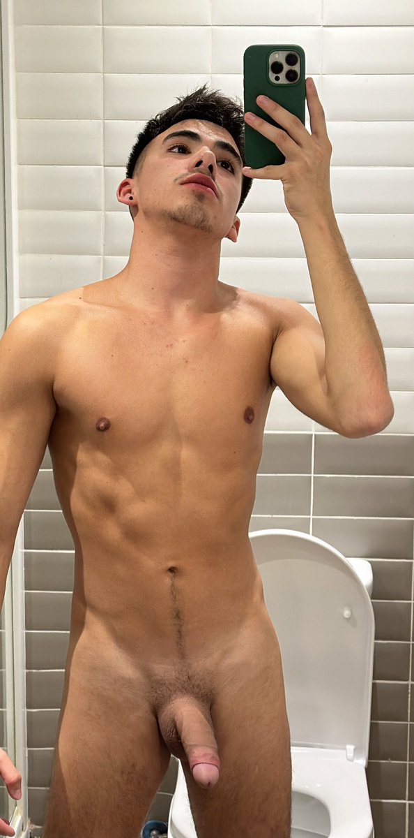 ArgentinianBoyX's tweet photo. @Callme_papi_ @papikocic Not a girl but I’d love to film with you! 😍 https://t.co/WUF4RKEIK8
