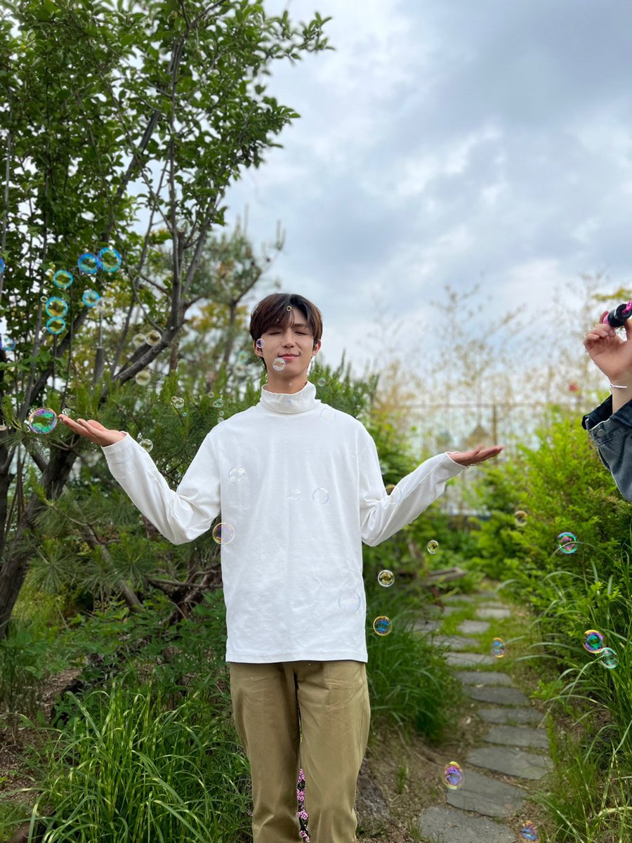 하녕쥰 생축🎉

#우리집_토끼_탄신일
#한형준_또_잔다